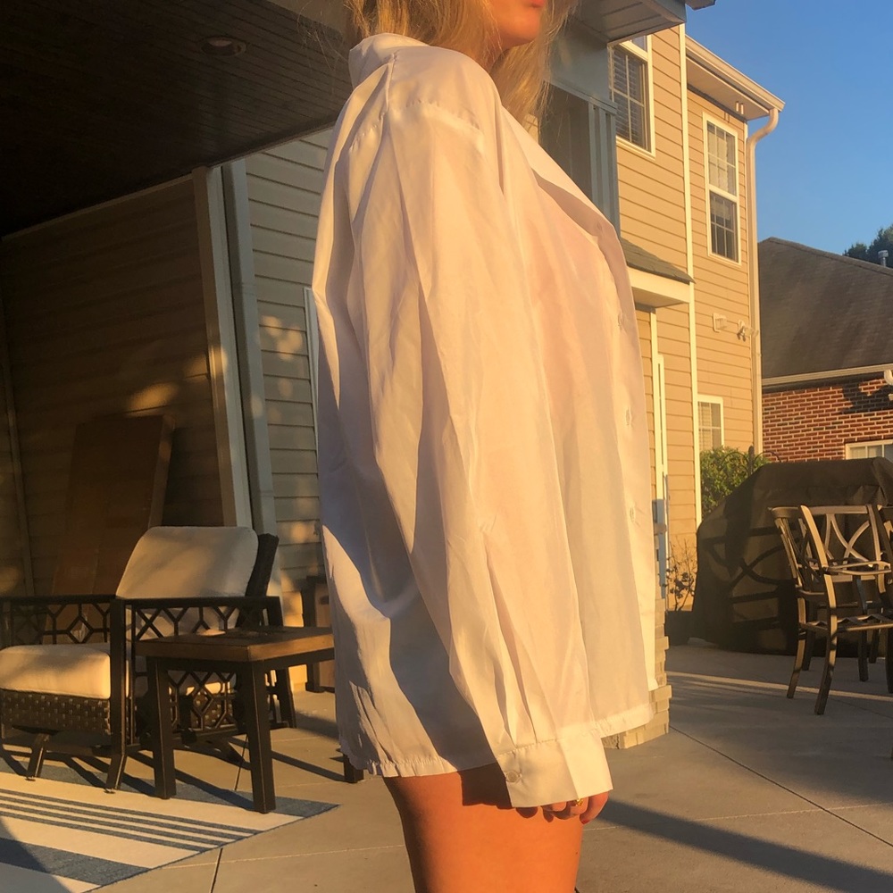 White button up - Picture 4 of 4